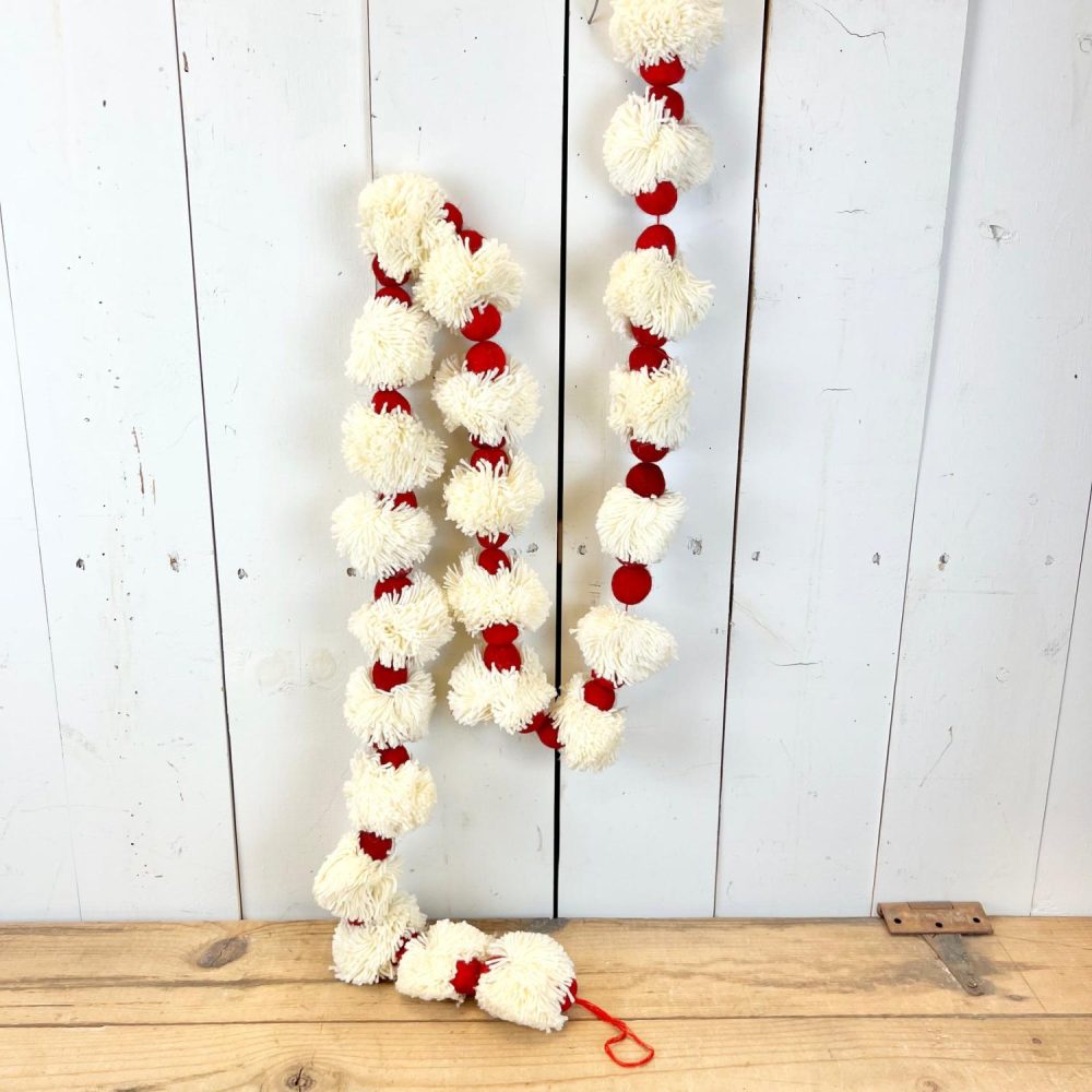 Bead Garlands | Red and Cream Pom Pom Valentine Garland Bead Garlands Bead Garlands