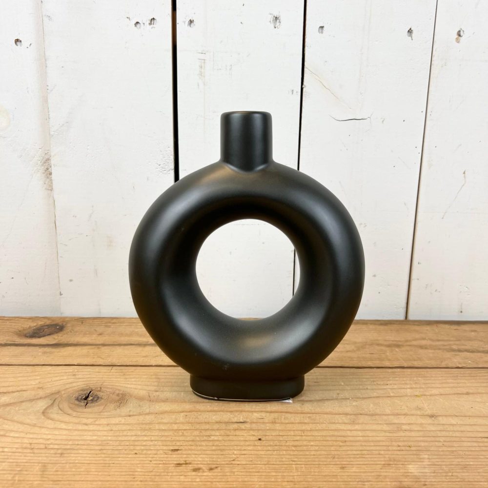 Decorative Objects | Matte Black Round Donut Vase Decorative Objects Decorative Objects