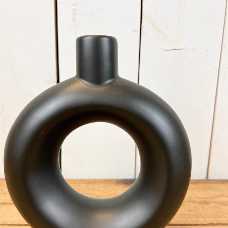 Decorative Objects | Matte Black Round Donut Vase Decorative Objects Decorative Objects