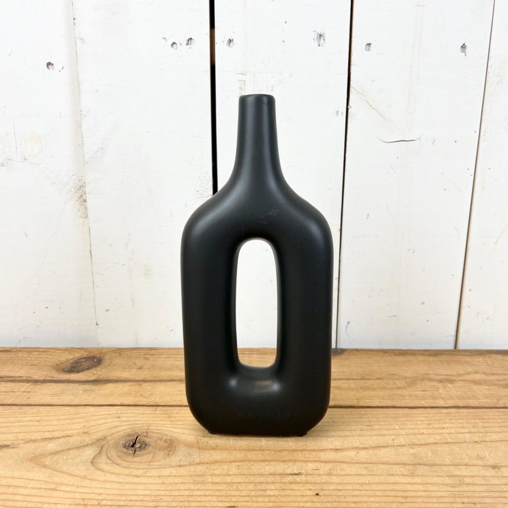 Pottery | Matte Black Donut Vase Decorative Objects Decorative Objects