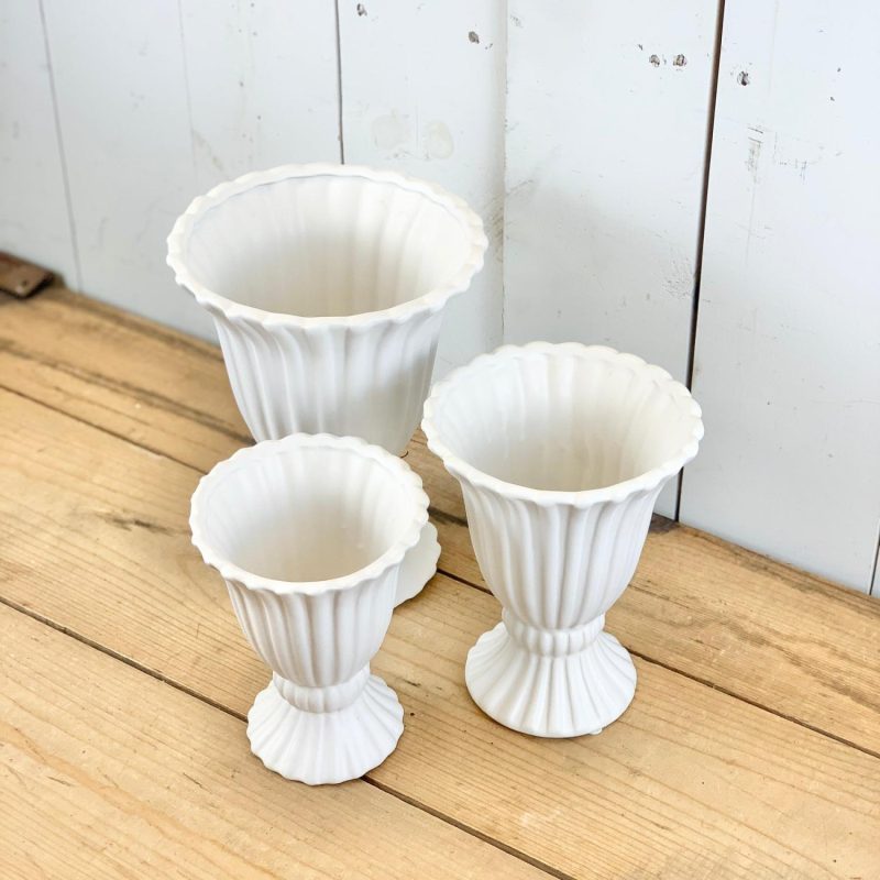 Pottery | Matte White Ribbed Urns Decorative Objects Decorative Objects