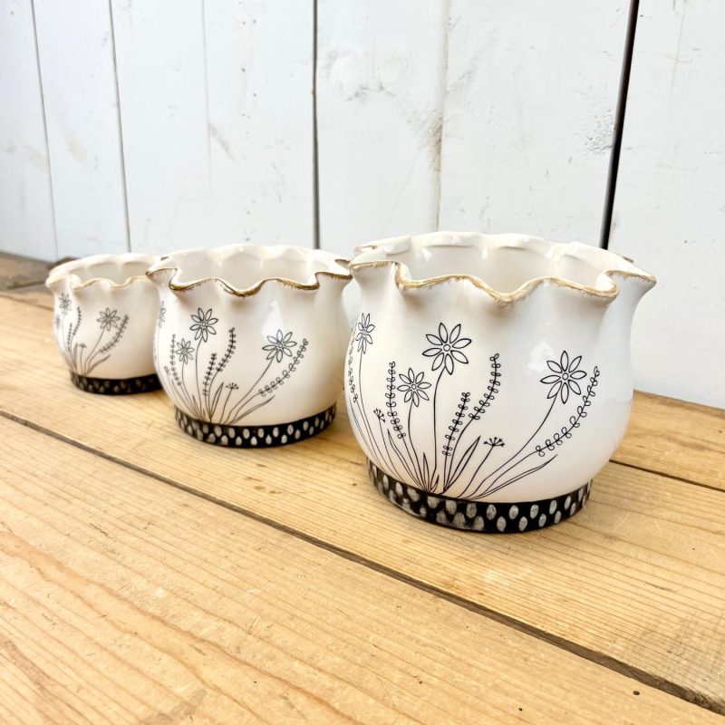 Pottery | Scalloped Wildflower Pots Home Decor Pottery